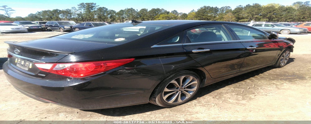 5NPEC4AC2DH638921 2013 HYUNDAI SONATA photo no. 4