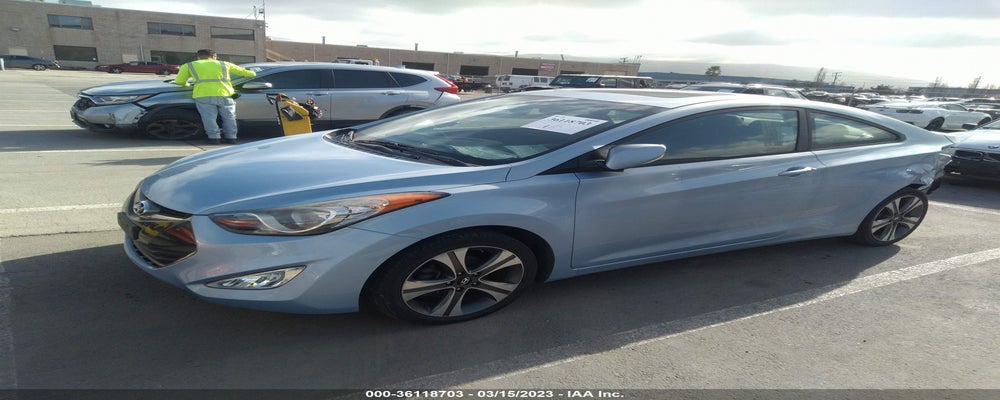 KMHDH6AE5DU004028 2013 HYUNDAI ELANTRA COUPE photo no. 2