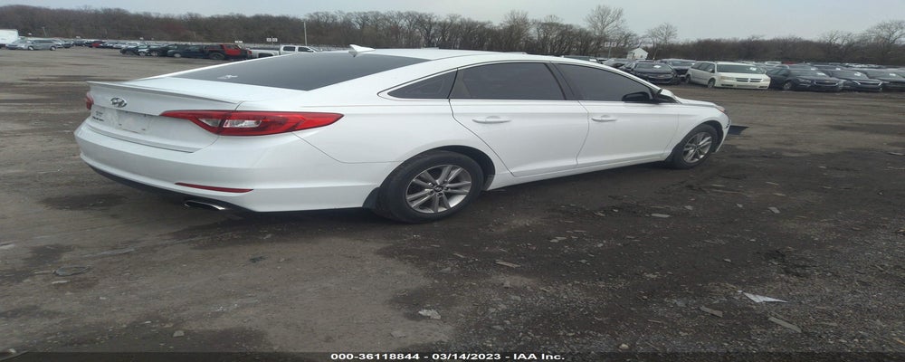 5NPE24AF5HH538203 2017 HYUNDAI SONATA photo no. 4