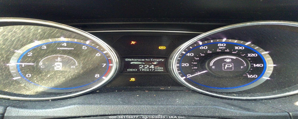 5NPEC4ACXBH136185 2011 HYUNDAI SONATA photo no. 7