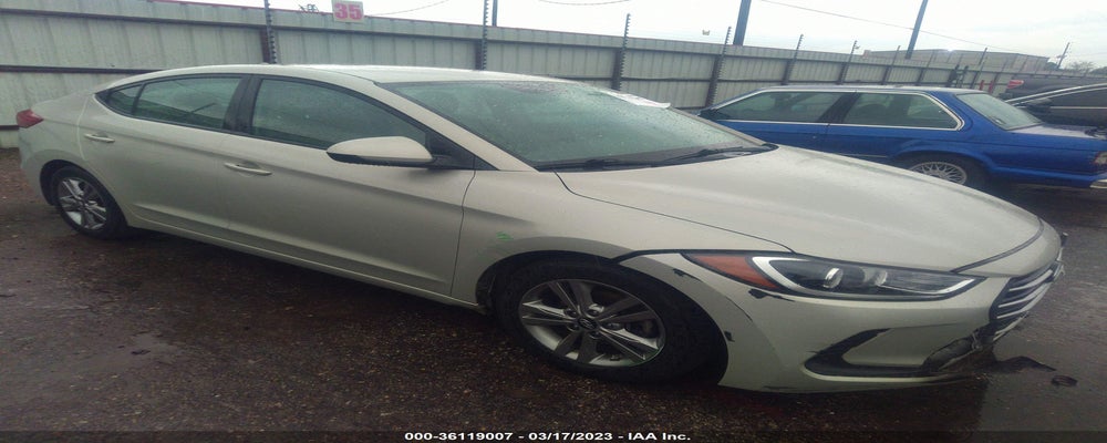 KMHD84LF1HU102716 2017 HYUNDAI ELANTRA photo no. 1