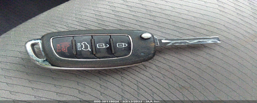5XYZUDLB1HG493709 2017 HYUNDAI SANTA FE SPORT photo no. 11