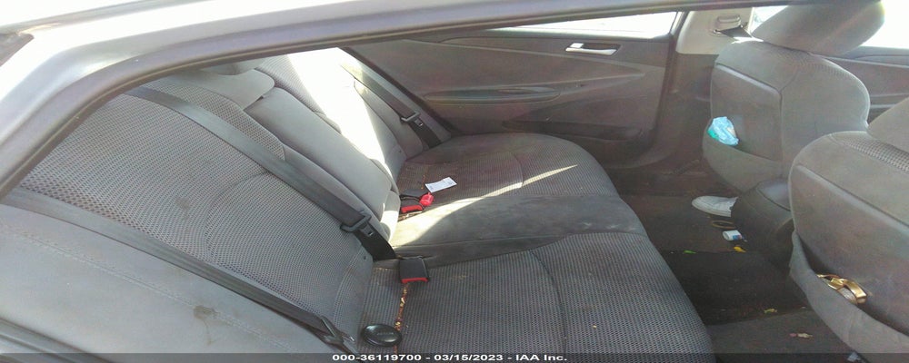 5NPEB4AC4BH164860 2011 HYUNDAI SONATA photo no. 8