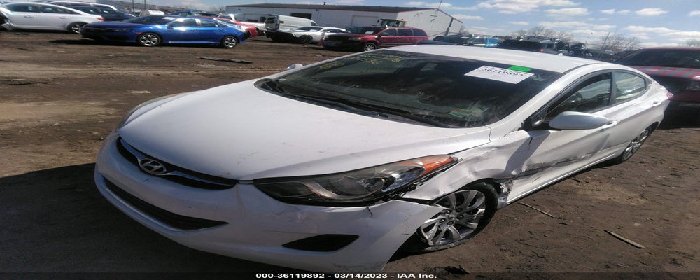 5NPDH4AE3BH021586 2011 HYUNDAI ELANTRA photo no. 2