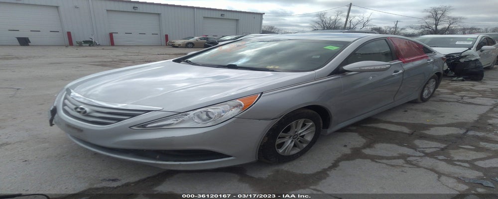 5NPEB4AC3EH925933 2014 HYUNDAI SONATA photo no. 2