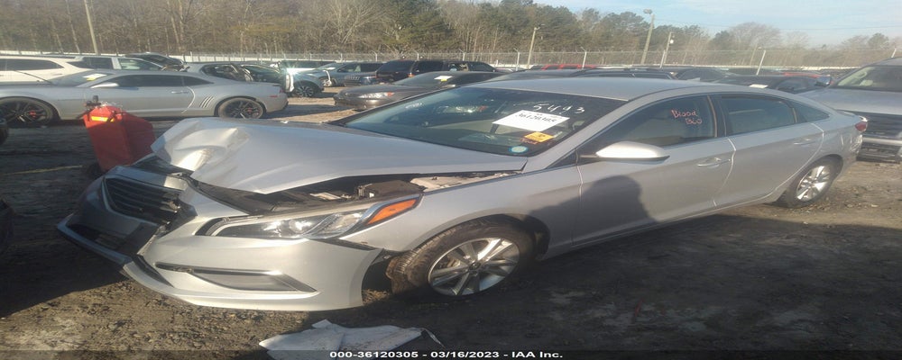 5NPE24AF6FH125493 2015 HYUNDAI SONATA photo no. 2