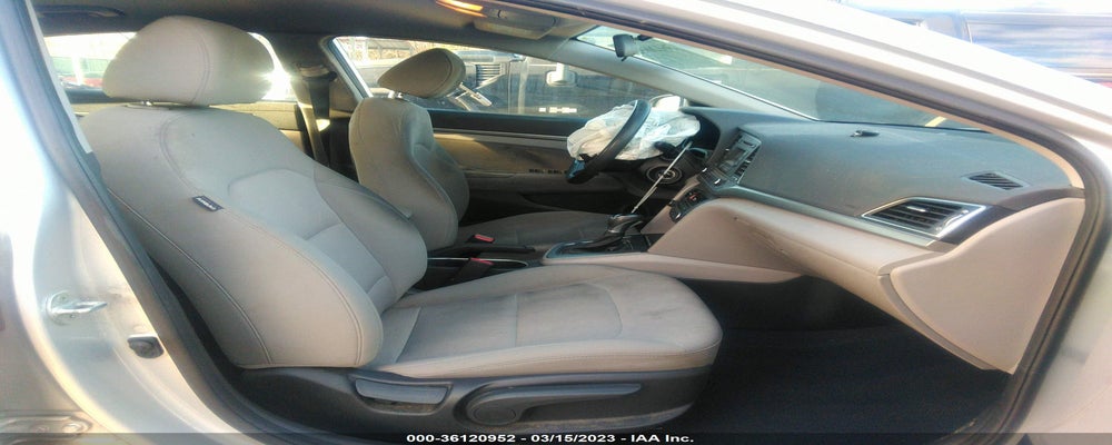 5NPD74LF4JH330104 2018 HYUNDAI ELANTRA photo no. 5