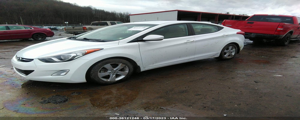 5NPDH4AE2DH287894 2013 HYUNDAI ELANTRA photo no. 2