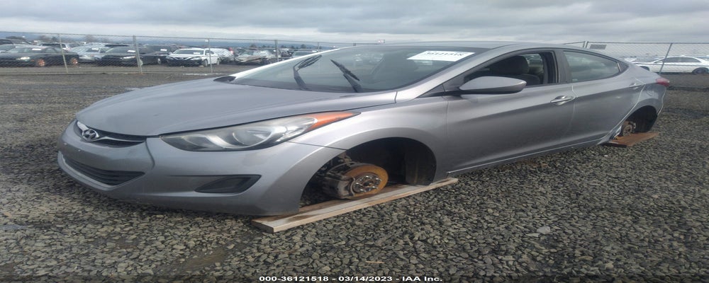 KMHDH4AE0DU725216 2013 HYUNDAI ELANTRA photo no. 2