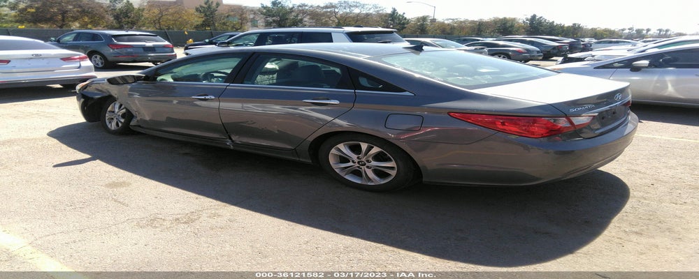 5NPEC4AC9CH318784 2012 HYUNDAI SONATA photo no. 3