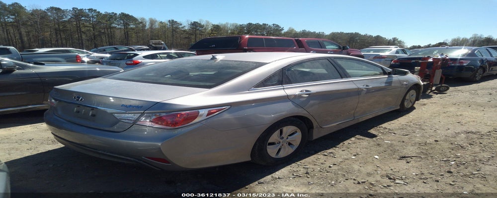 KMHEC4A40DA088159 2013 HYUNDAI SONATA HYBRID photo no. 4