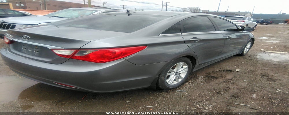 5NPEB4AC5CH338680 2012 HYUNDAI SONATA photo no. 4