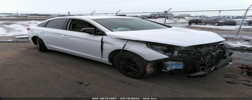5NPE24AF1GH281569 2016 HYUNDAI SONATA photo no. 1