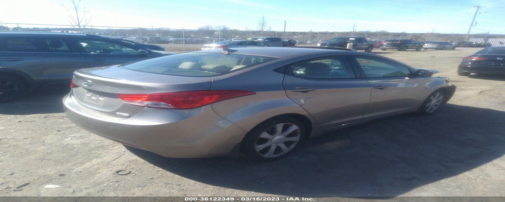 5NPDH4AE4DH177039 2013 HYUNDAI ELANTRA photo no. 4