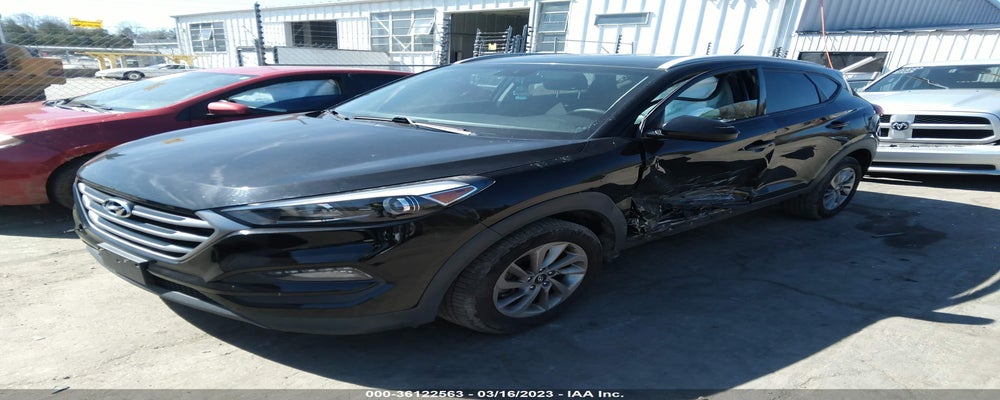KM8J3CA4XHU545492 2017 HYUNDAI TUCSON photo no. 2