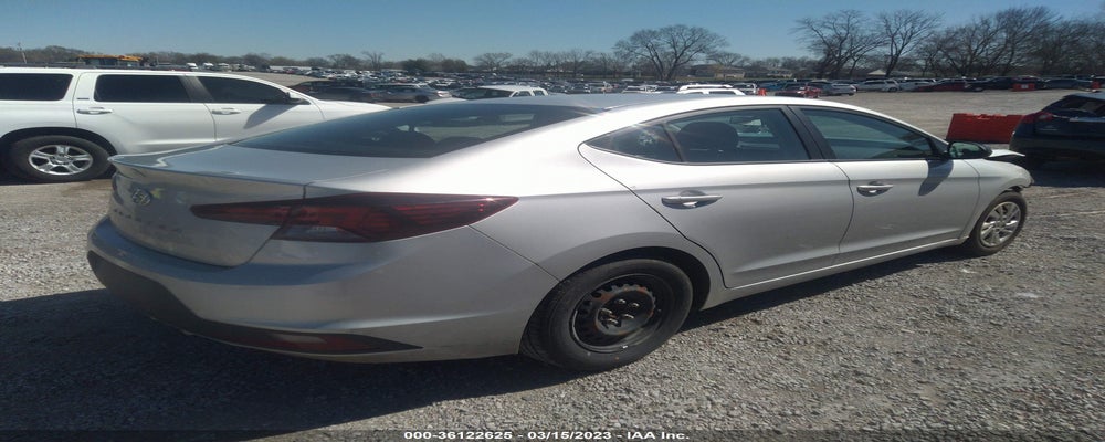 5NPD74LF8KH468620 2019 HYUNDAI ELANTRA photo no. 4