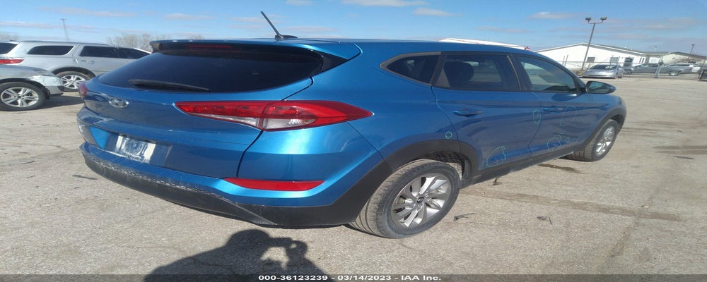 KM8J23A49GU061301 2016 HYUNDAI TUCSON photo no. 4