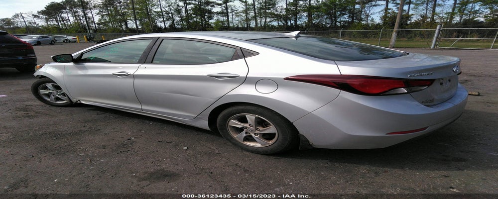 KMHDH4AE3FU378824 2015 HYUNDAI ELANTRA photo no. 3