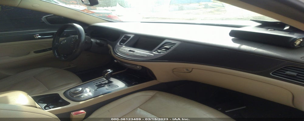 KMHGC4DF8BU139442 2011 HYUNDAI GENESIS photo no. 5