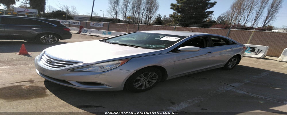 5NPEB4AC3CH386145 2012 HYUNDAI SONATA photo no. 2