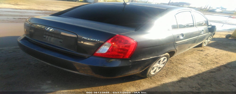 KMHCN4AC2BU605059 2011 HYUNDAI ACCENT photo no. 4