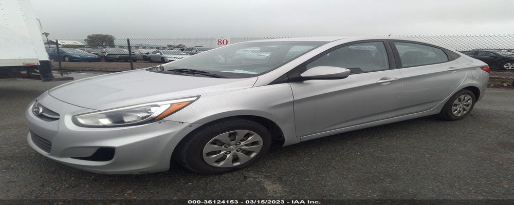 KMHCT4AE2FU886888 2015 HYUNDAI ACCENT photo no. 2