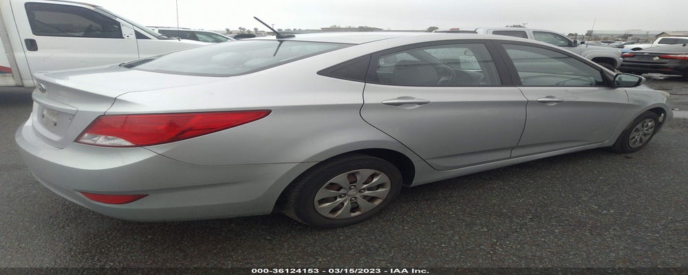 KMHCT4AE2FU886888 2015 HYUNDAI ACCENT photo no. 4