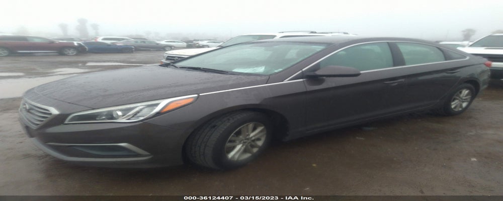 5NPE24AF8HH468762 2017 HYUNDAI SONATA photo no. 2