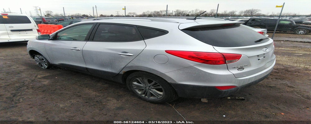 KM8JU3AG3FU013232 2015 HYUNDAI TUCSON photo no. 3