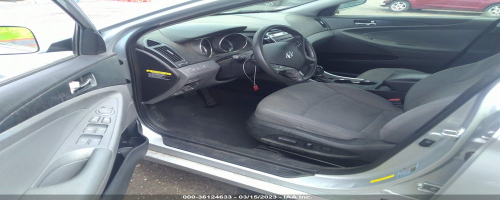 5NPEB4AC0DH675985 2013 HYUNDAI SONATA photo no. 5