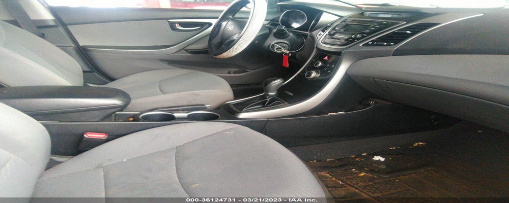 5NPDH4AE6GH746168 2016 HYUNDAI ELANTRA photo no. 5