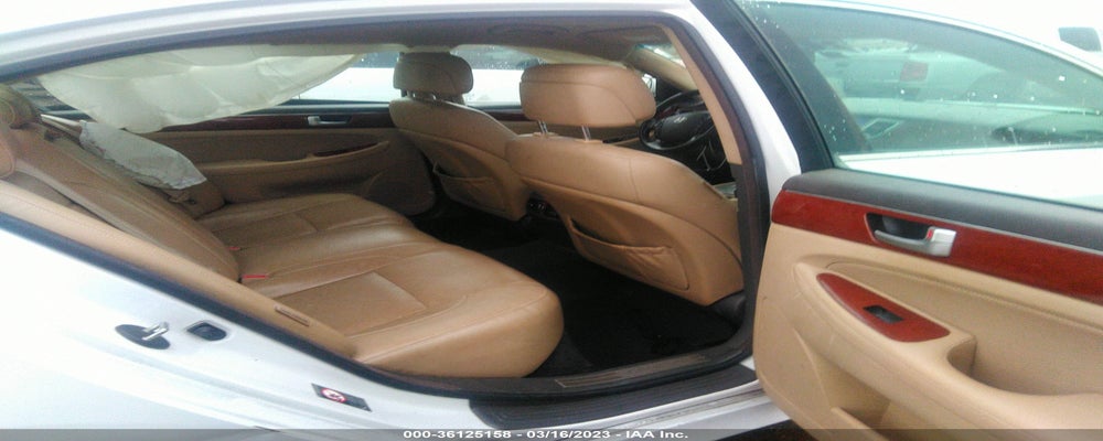 KMHGC4DD8DU233306 2013 HYUNDAI GENESIS photo no. 8