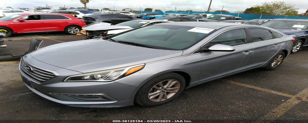 5NPE24AF2FH002046 2015 HYUNDAI SONATA photo no. 2