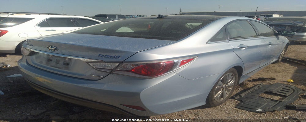 KMHEC4A45FA122972 2015 HYUNDAI SONATA HYBRID photo no. 4