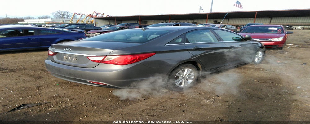 5NPEB4AC5DH720547 2013 HYUNDAI SONATA photo no. 4