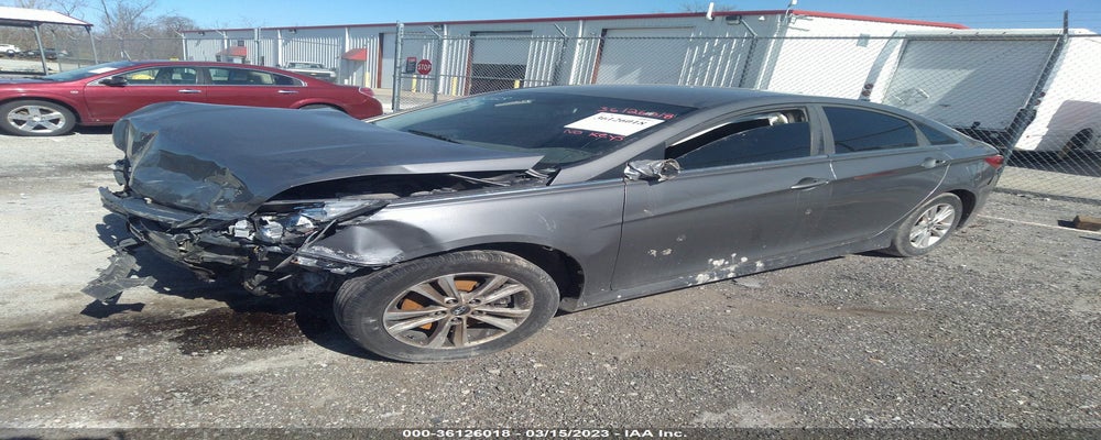 5NPEB4AC0EH912444 2014 HYUNDAI SONATA photo no. 2