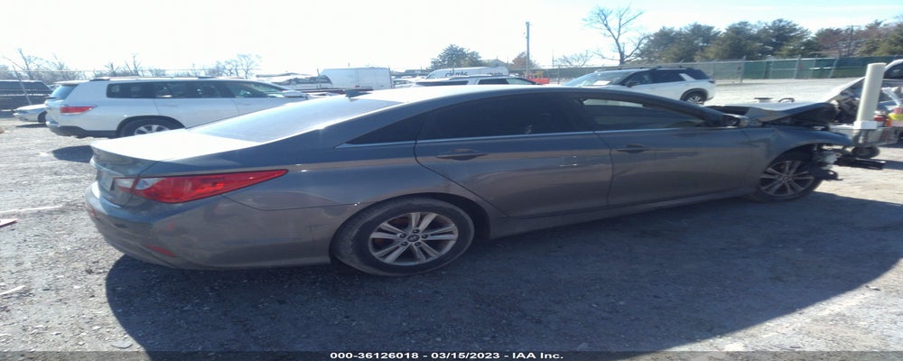 5NPEB4AC0EH912444 2014 HYUNDAI SONATA photo no. 4
