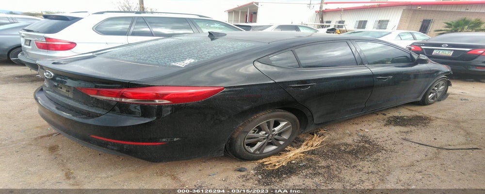 5NPD84LF1JH391410 2018 HYUNDAI ELANTRA photo no. 4