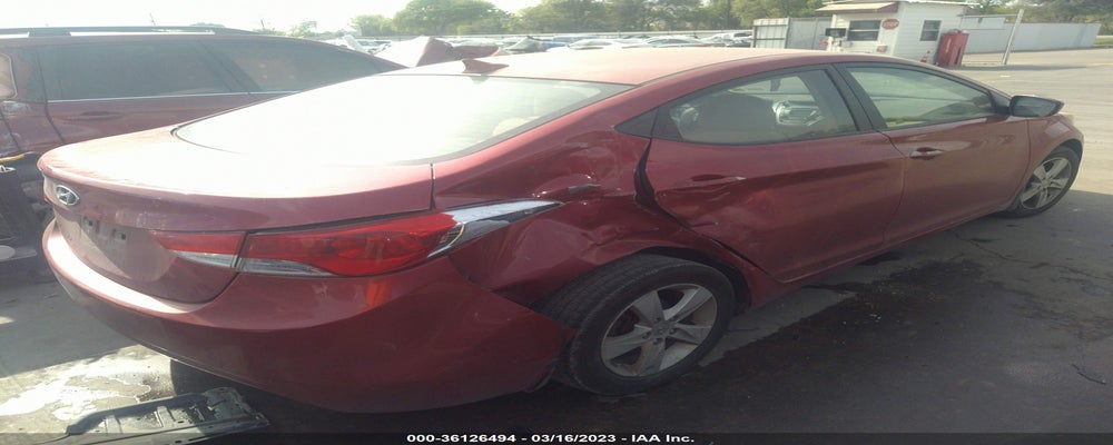 KMHDH4AE1DU951085 2013 HYUNDAI ELANTRA photo no. 4