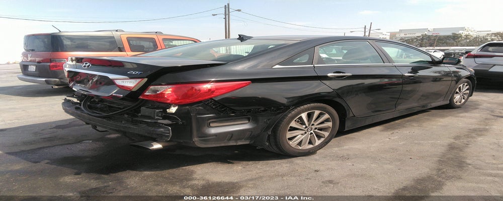 5NPEC4AB4EH937772 2014 HYUNDAI SONATA photo no. 4