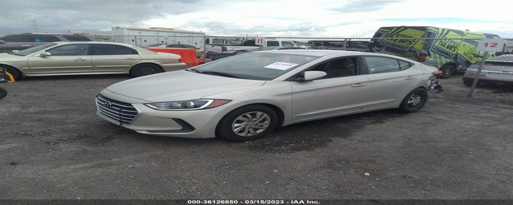 5NPD74LF4JH276478 2018 HYUNDAI ELANTRA photo no. 2