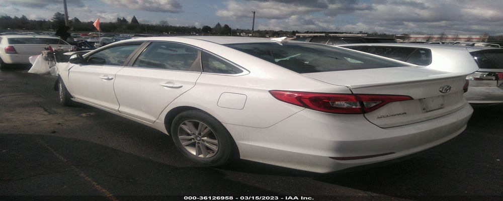 5NPE24AF5FH038720 2015 HYUNDAI SONATA photo no. 3