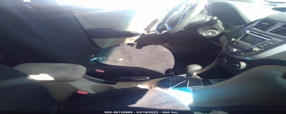 KMHCT4AEXHU225872 2017 HYUNDAI ACCENT photo no. 5
