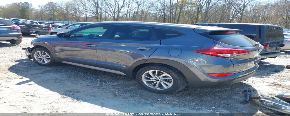 KM8J33A48JU619479 2018 HYUNDAI TUCSON photo no. 3