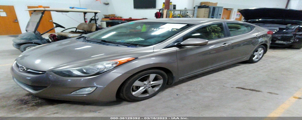5NPDH4AE8DH303385 2013 HYUNDAI ELANTRA photo no. 2
