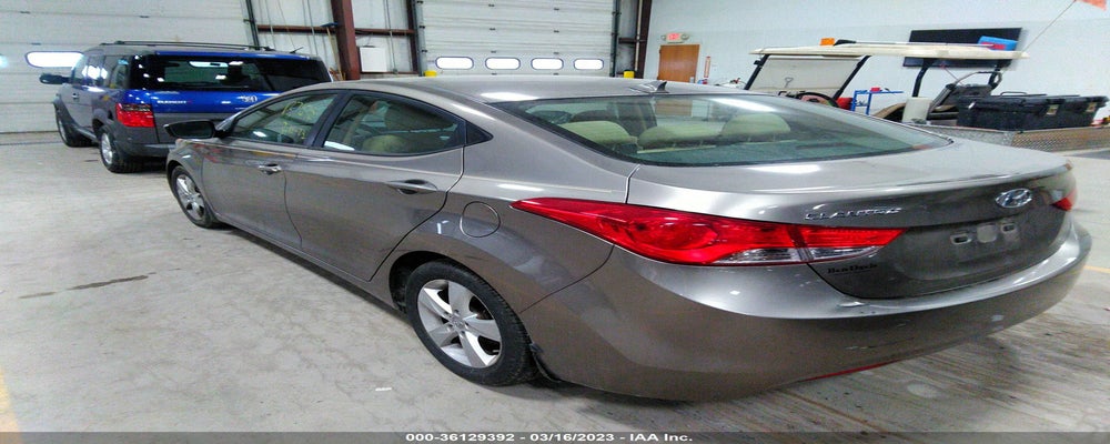 5NPDH4AE8DH303385 2013 HYUNDAI ELANTRA photo no. 3