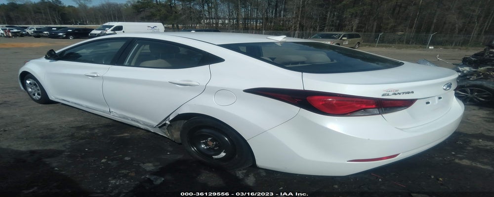 5NPDH4AE5GH763463 2016 HYUNDAI ELANTRA photo no. 3