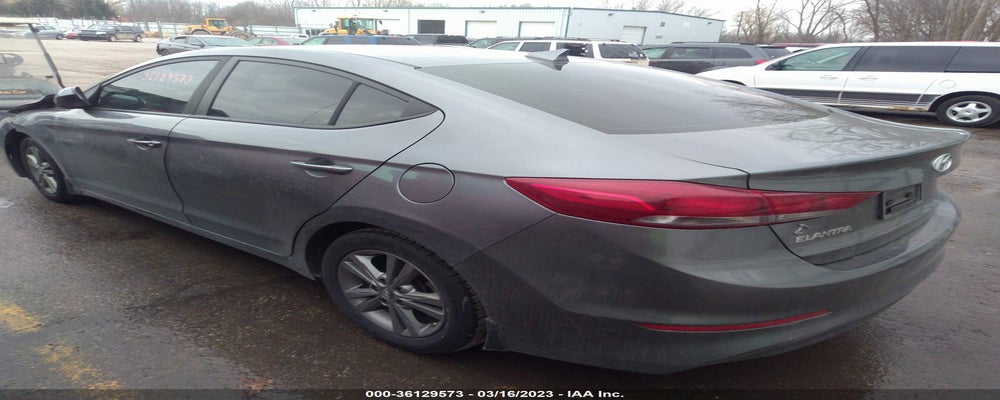 5NPD84LF4JH369109 2018 HYUNDAI ELANTRA photo no. 3