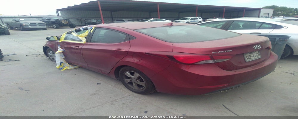 5NPDH4AE3FH573482 2015 HYUNDAI ELANTRA photo no. 3