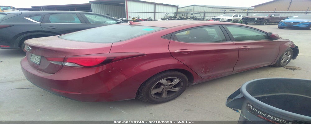 5NPDH4AE3FH573482 2015 HYUNDAI ELANTRA photo no. 4